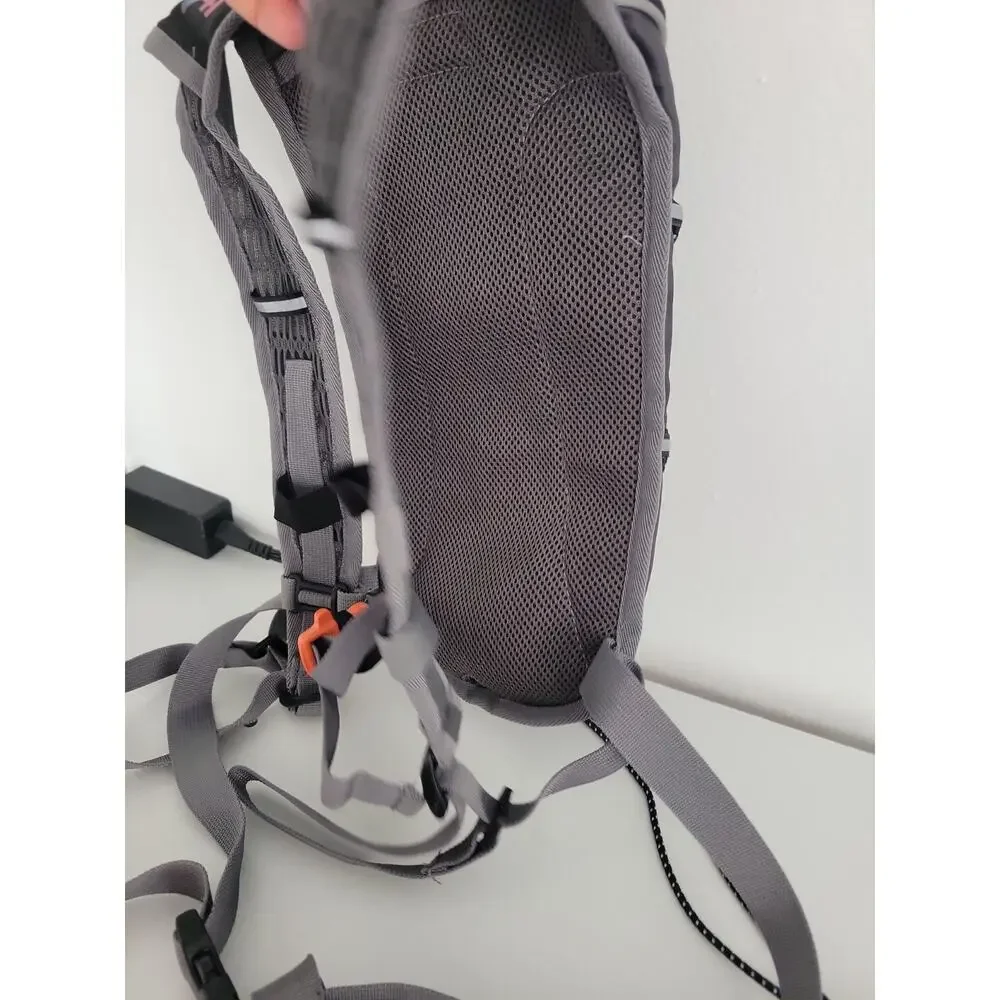 Teton Sports Trailrunner H2 Hiking/Biking Hydration Backpack